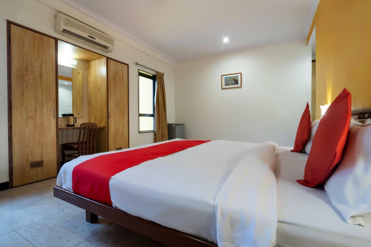Oyo 44695 Hotel Mango Sawantwadi Ngoại thất bức ảnh