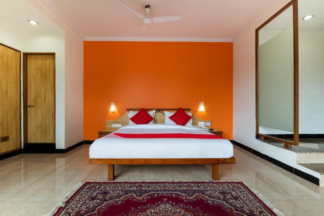 Oyo 44695 Hotel Mango Sawantwadi Ngoại thất bức ảnh